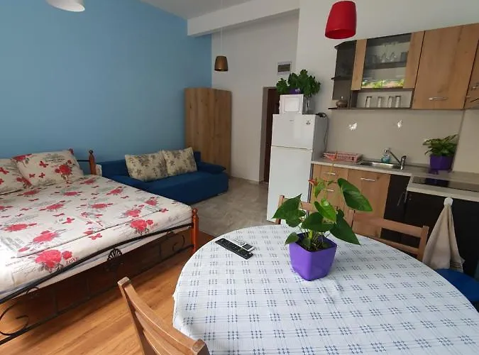 студио цветя Поморие