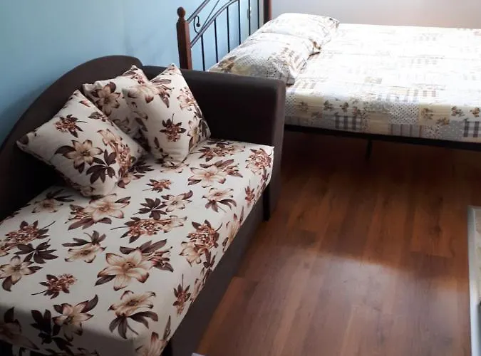 Апартамент студио цветя